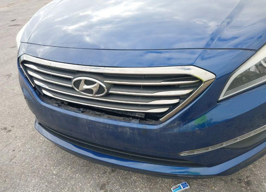 Photo 6 of 2015 Hyundai Sonata LIMITED (VIN 5NPE34AF9FH025143)