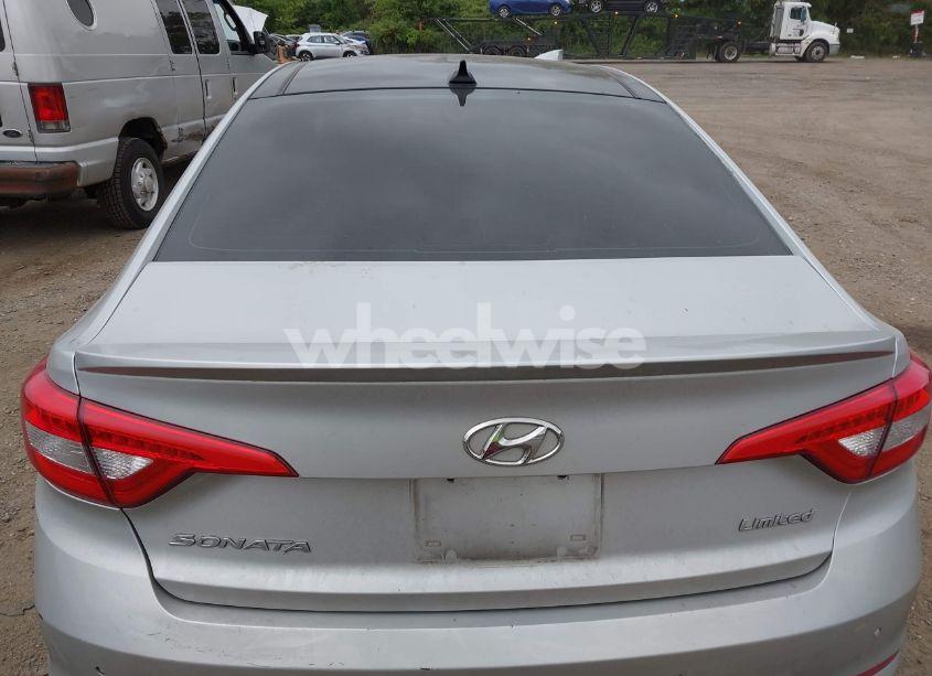Photo 16 of 2015 Hyundai Sonata LIMITED (VIN 5NPE34AF9FH028446)