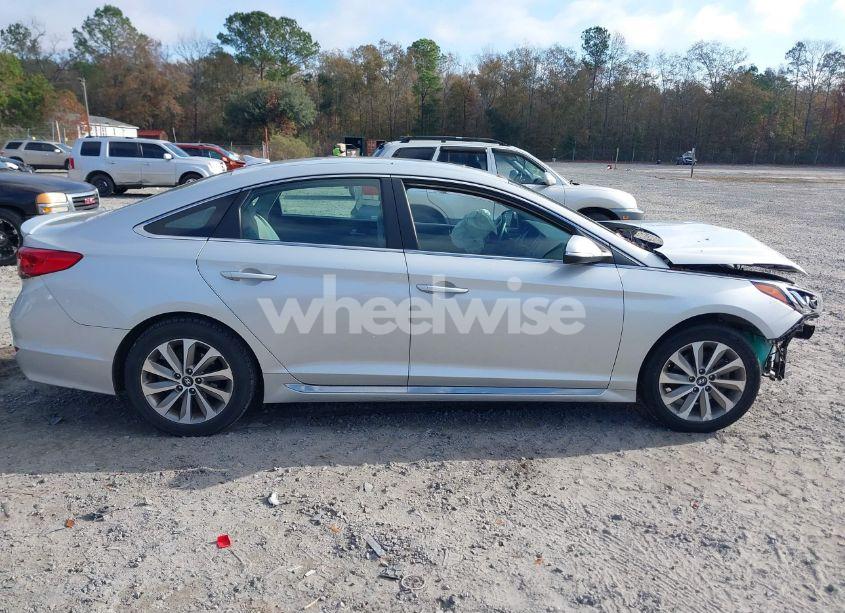 Photo 13 of 2015 Hyundai Sonata SPORT (VIN 5NPE34AF9FH041052)