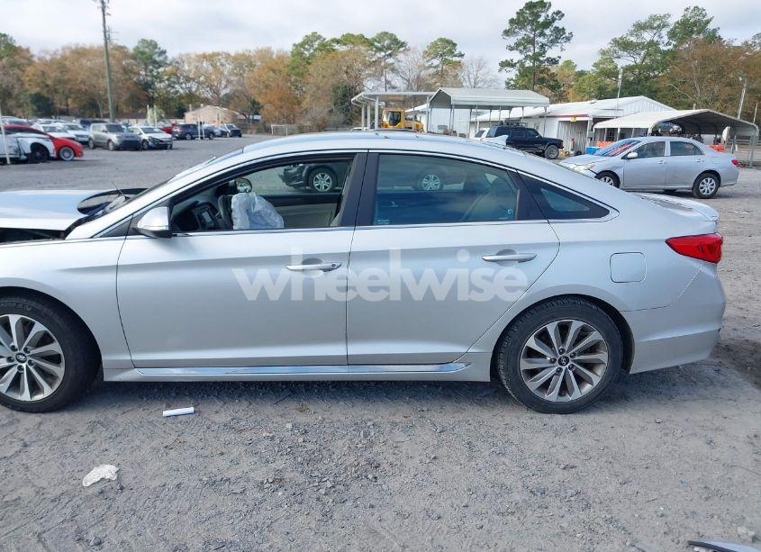 Photo 14 of 2015 Hyundai Sonata SPORT (VIN 5NPE34AF9FH041052)