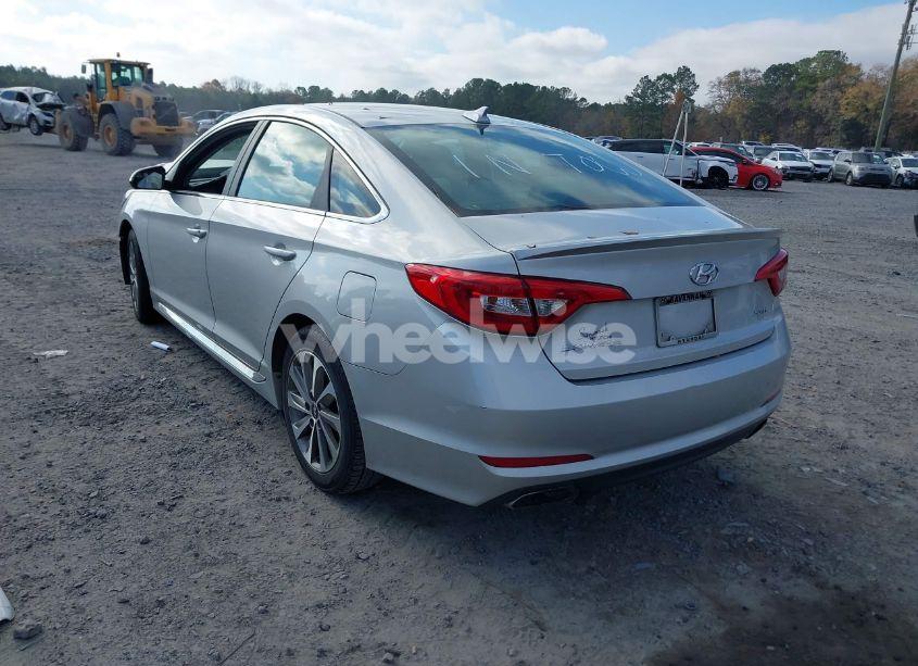 Photo 3 of 2015 Hyundai Sonata SPORT (VIN 5NPE34AF9FH041052)