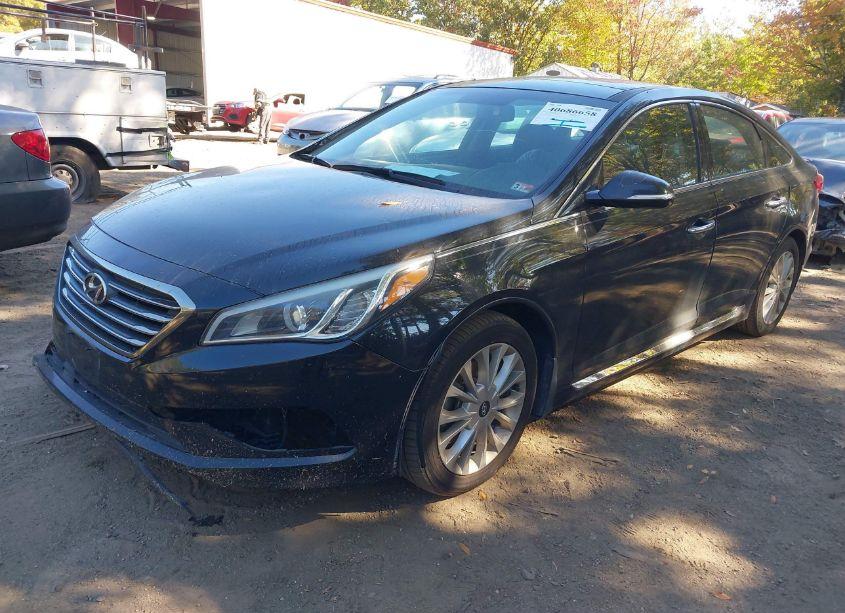 Photo 2 of 2015 Hyundai Sonata LIMITED (VIN 5NPE34AF9FH044873)