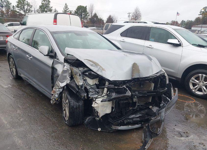 2015 Hyundai Sonata SPORT (VIN 5NPE34AF9FH045991) main photo