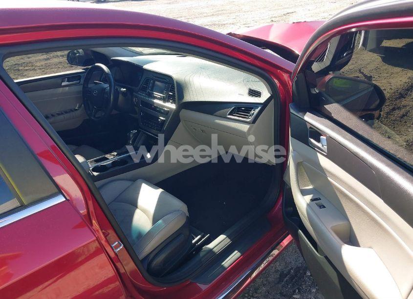 Photo 5 of 2015 Hyundai Sonata SPORT (VIN 5NPE34AF9FH070552)