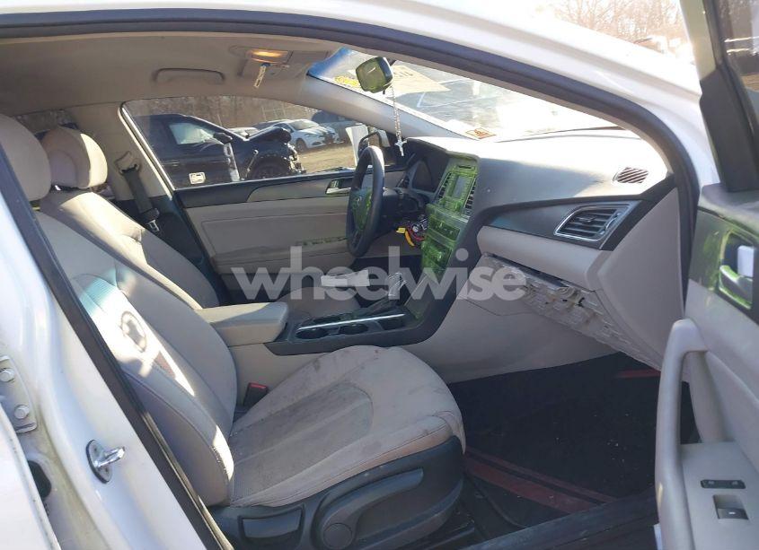 Photo 5 of 2015 Hyundai Sonata SPORT (VIN 5NPE34AF9FH089618)