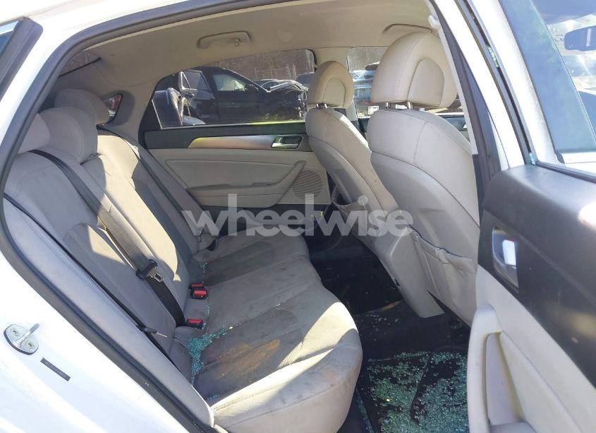 Photo 8 of 2015 Hyundai Sonata SPORT (VIN 5NPE34AF9FH089618)