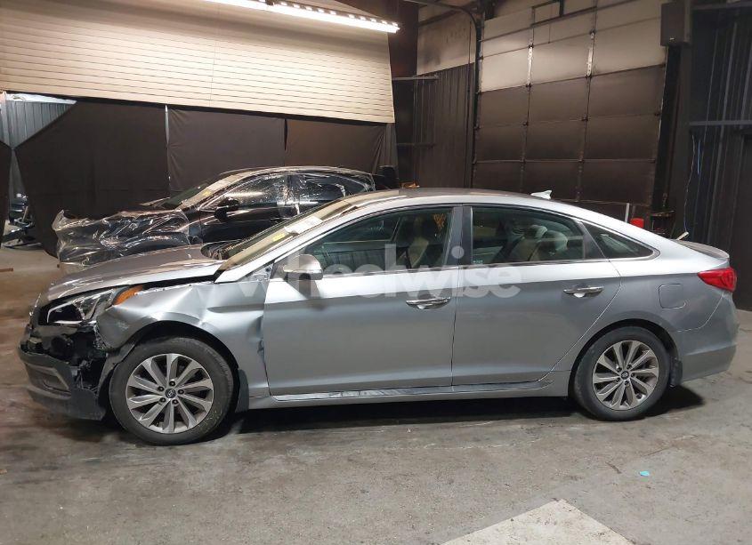 Photo 14 of 2015 Hyundai Sonata SPORT (VIN 5NPE34AF9FH108264)