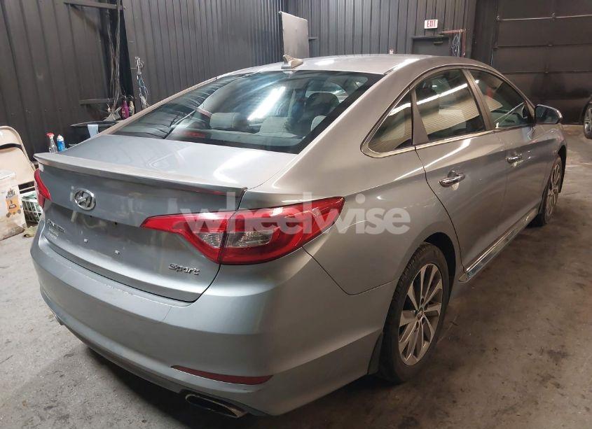 Photo 4 of 2015 Hyundai Sonata SPORT (VIN 5NPE34AF9FH108264)