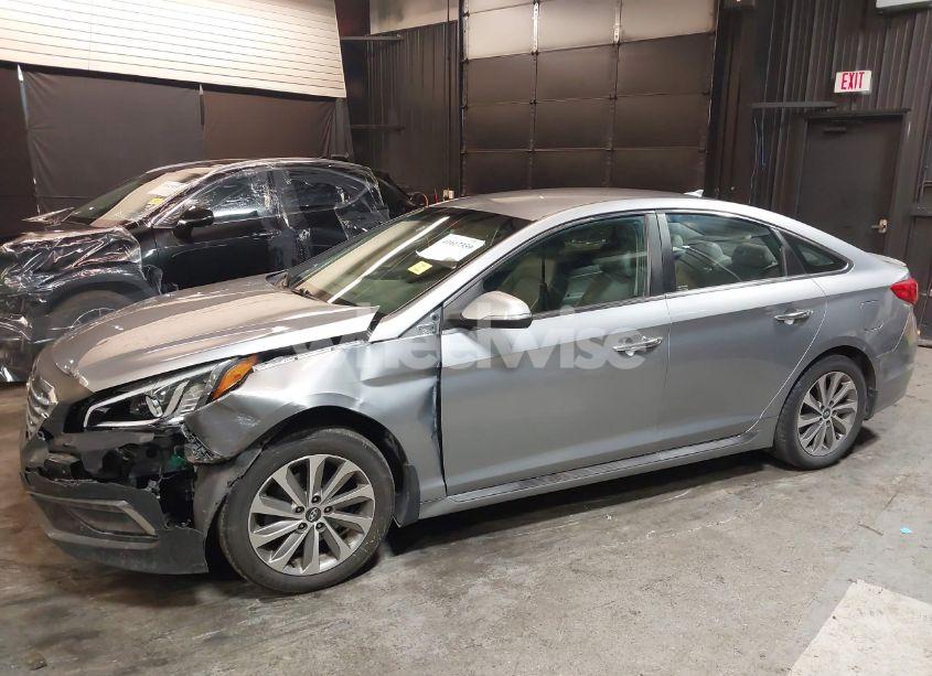 Photo 6 of 2015 Hyundai Sonata SPORT (VIN 5NPE34AF9FH108264)