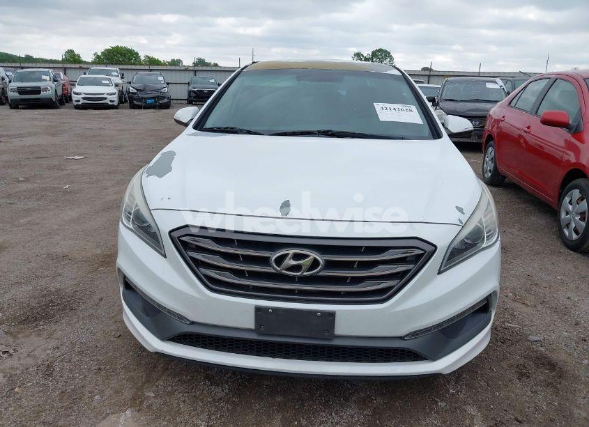 Photo 12 of 2015 Hyundai Sonata SPORT (VIN 5NPE34AF9FH110094)
