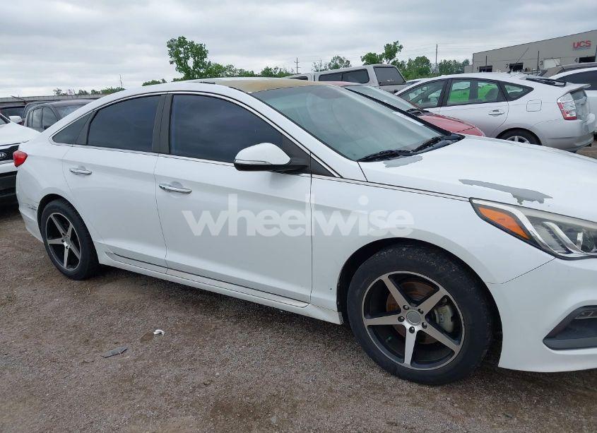 Photo 13 of 2015 Hyundai Sonata SPORT (VIN 5NPE34AF9FH110094)
