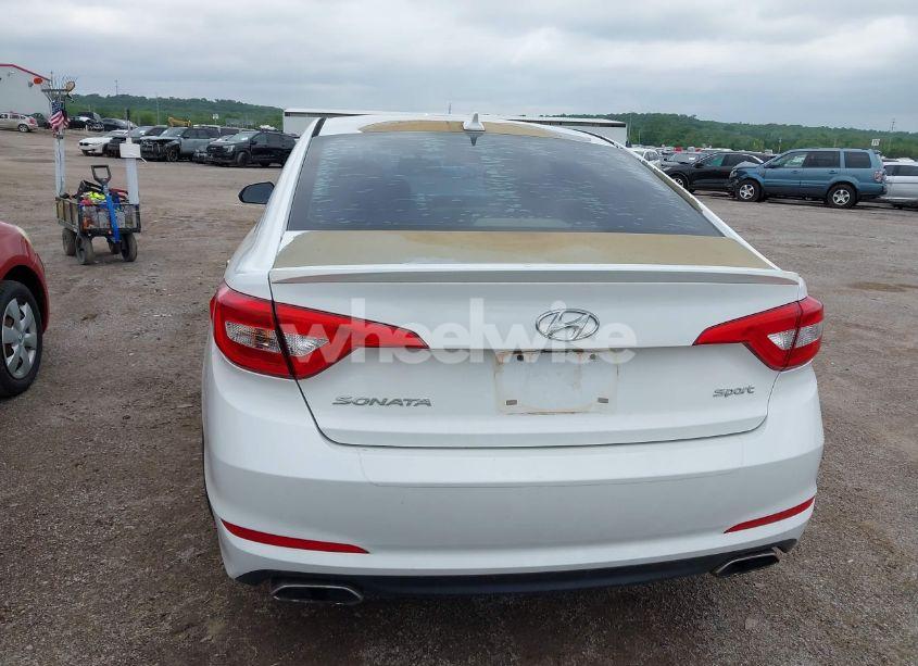 Photo 16 of 2015 Hyundai Sonata SPORT (VIN 5NPE34AF9FH110094)