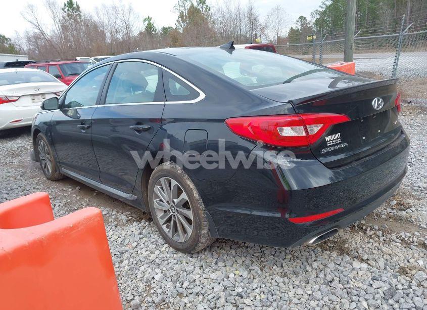 Photo 3 of 2015 Hyundai Sonata SPORT (VIN 5NPE34AF9FH131995)