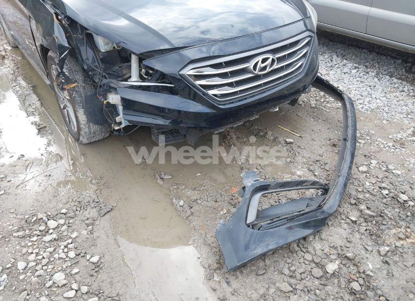 Photo 6 of 2015 Hyundai Sonata SPORT (VIN 5NPE34AF9FH131995)