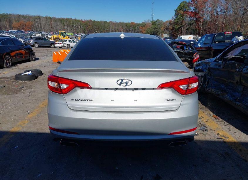 Photo 16 of 2015 Hyundai Sonata SPORT (VIN 5NPE34AF9FH138963)
