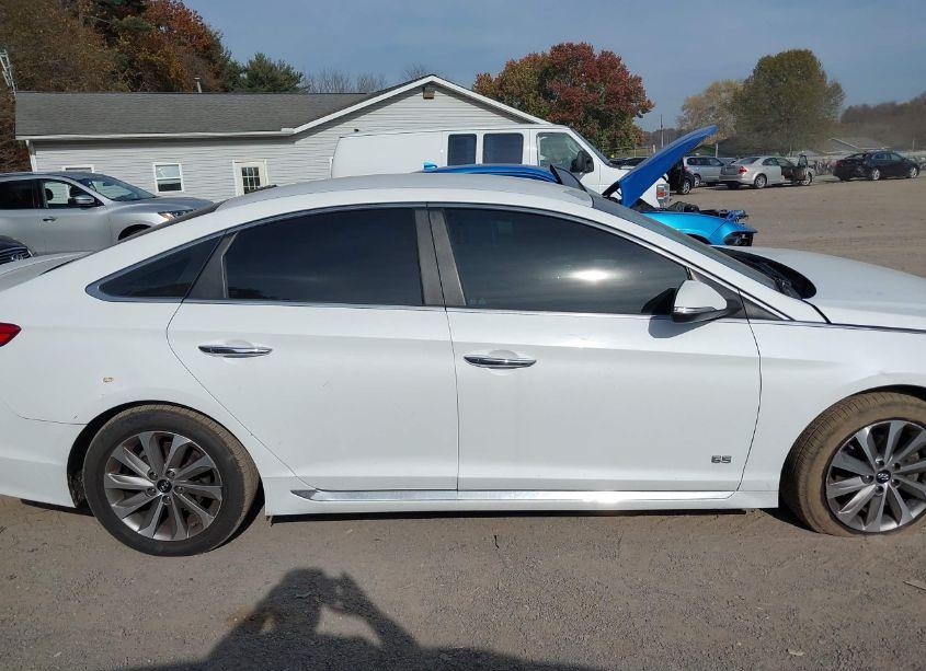 Photo 13 of 2015 Hyundai Sonata SPORT (VIN 5NPE34AF9FH202631)