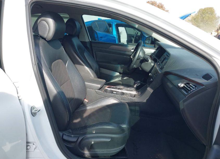 Photo 5 of 2015 Hyundai Sonata SPORT (VIN 5NPE34AF9FH202631)