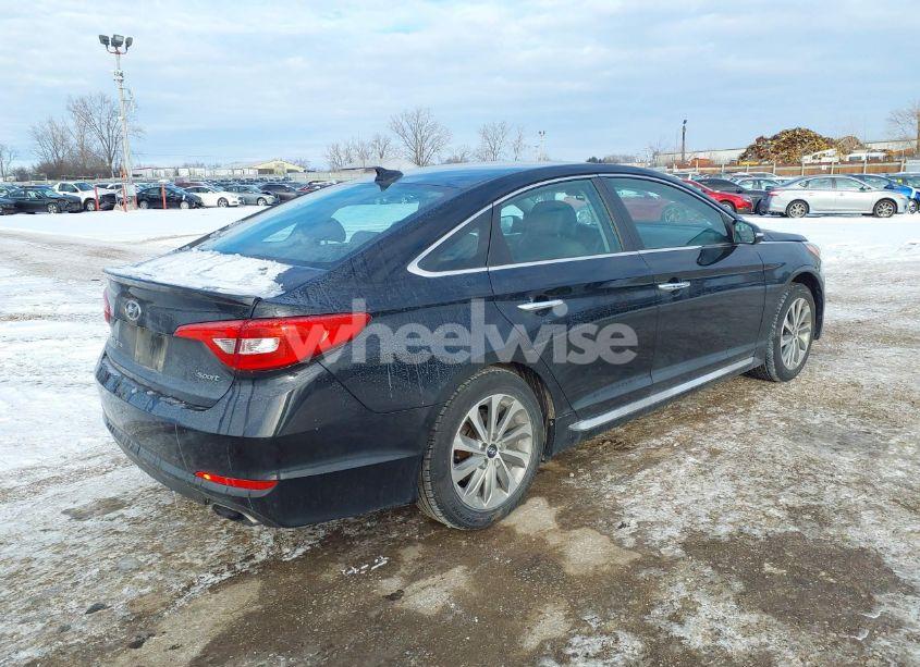 Photo 4 of 2016 Hyundai Sonata SPORT (VIN 5NPE34AF9GH298990)