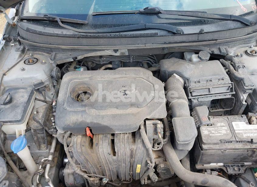 Photo 10 of 2016 Hyundai Sonata SPORT (VIN 5NPE34AF9GH299993)