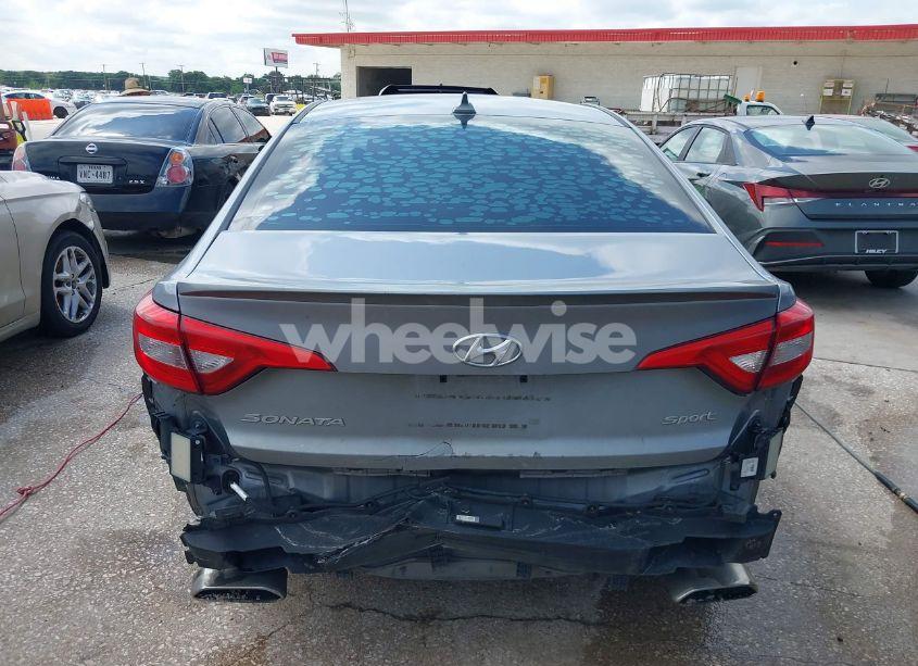 Photo 16 of 2016 Hyundai Sonata SPORT (VIN 5NPE34AF9GH299993)