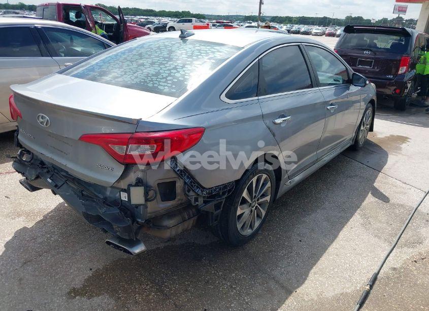Photo 4 of 2016 Hyundai Sonata SPORT (VIN 5NPE34AF9GH299993)