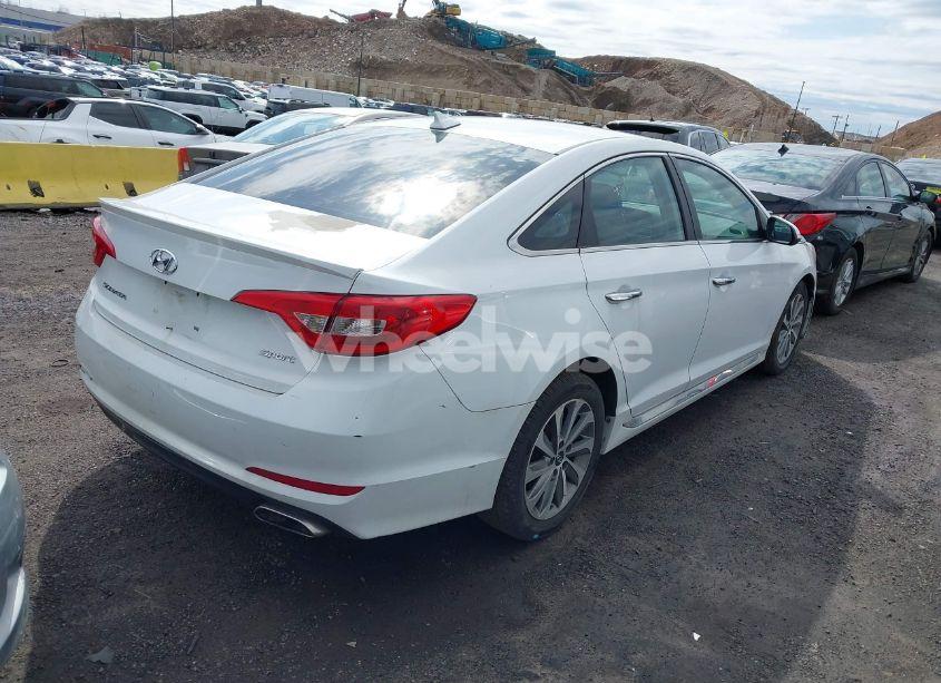 Photo 4 of 2016 Hyundai Sonata SPORT (VIN 5NPE34AF9GH305064)
