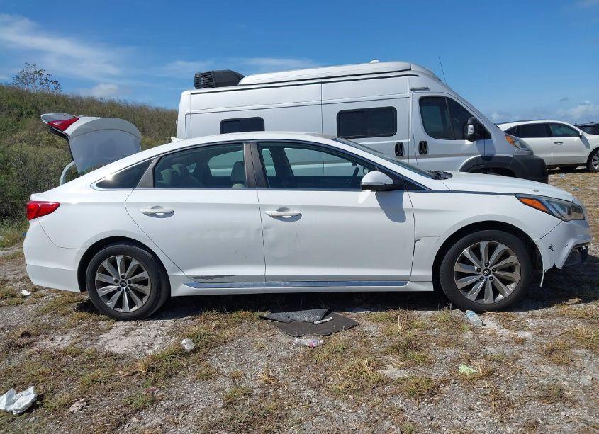 Photo 12 of 2016 Hyundai Sonata SPORT (VIN 5NPE34AF9GH305310)