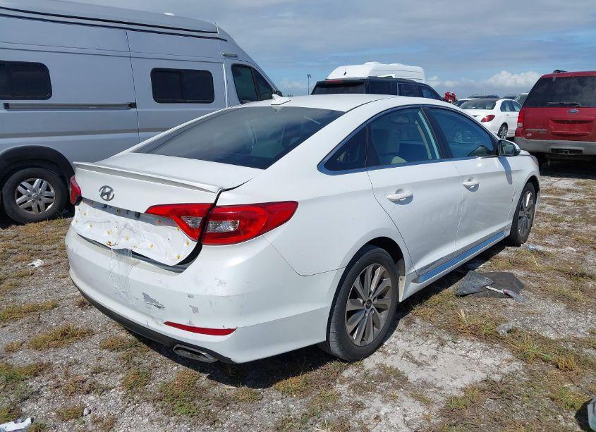 Photo 4 of 2016 Hyundai Sonata SPORT (VIN 5NPE34AF9GH305310)
