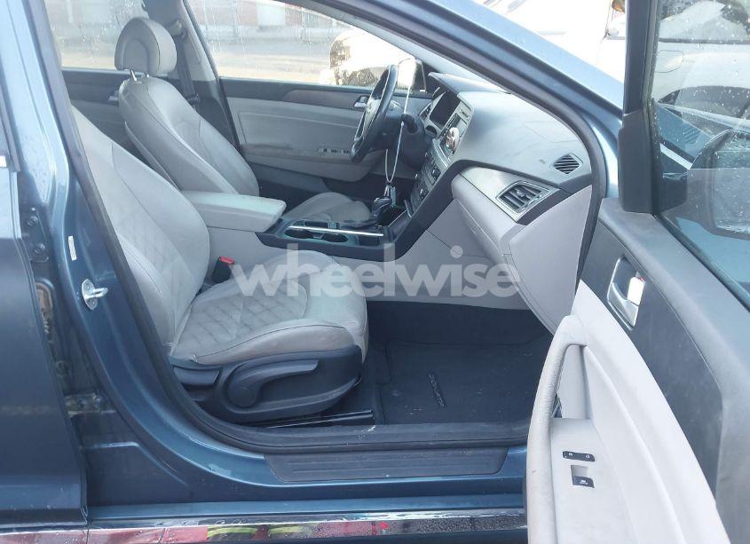Photo 5 of 2016 Hyundai Sonata SPORT (VIN 5NPE34AF9GH318199)