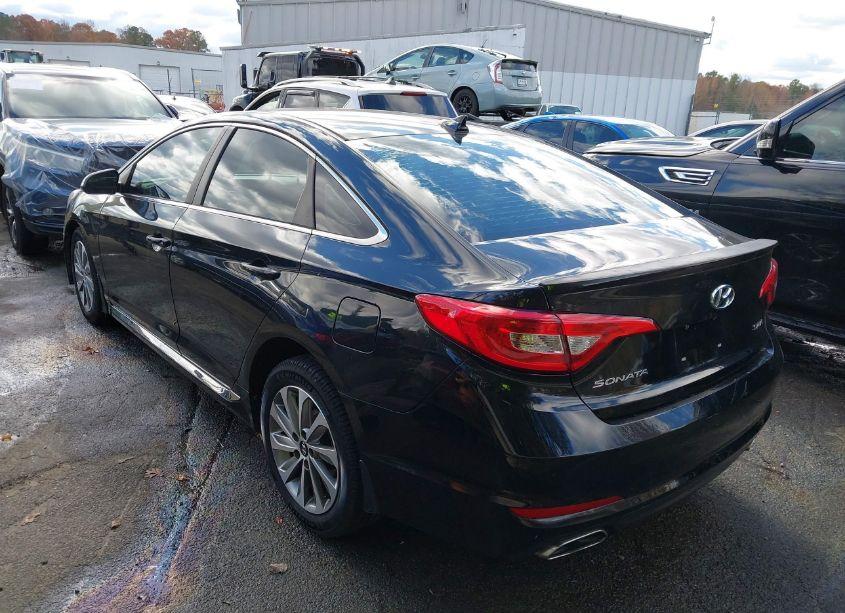 Photo 3 of 2016 Hyundai Sonata SPORT (VIN 5NPE34AF9GH322396)