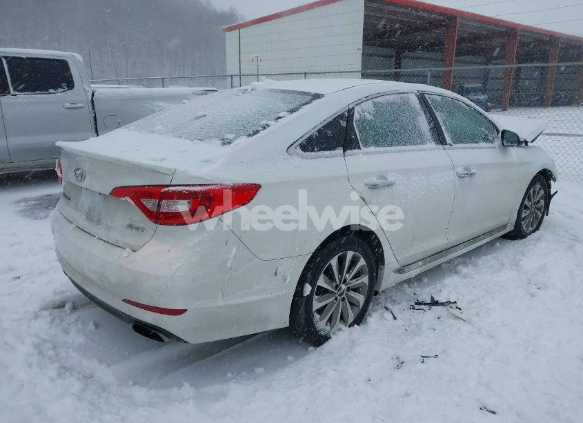Photo 4 of 2016 Hyundai Sonata SPORT (VIN 5NPE34AF9GH345838)