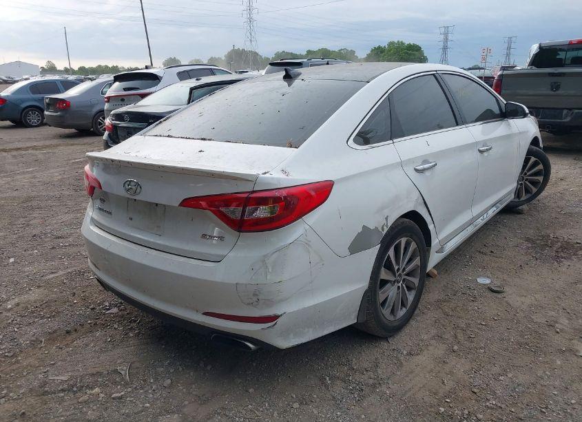 Photo 4 of 2016 Hyundai Sonata SPORT (VIN 5NPE34AF9GH382744)