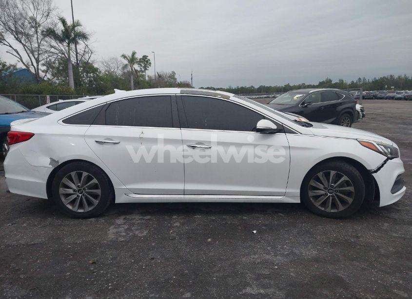 Photo 14 of 2016 Hyundai Sonata SPORT (VIN 5NPE34AF9GH397129)