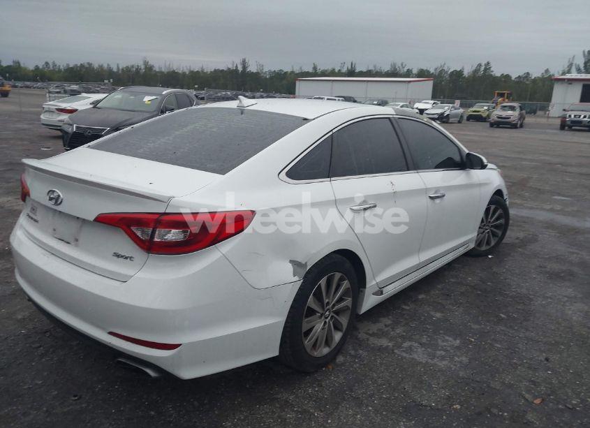 Photo 4 of 2016 Hyundai Sonata SPORT (VIN 5NPE34AF9GH397129)