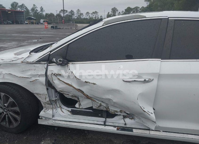 Photo 6 of 2016 Hyundai Sonata SPORT (VIN 5NPE34AF9GH397129)