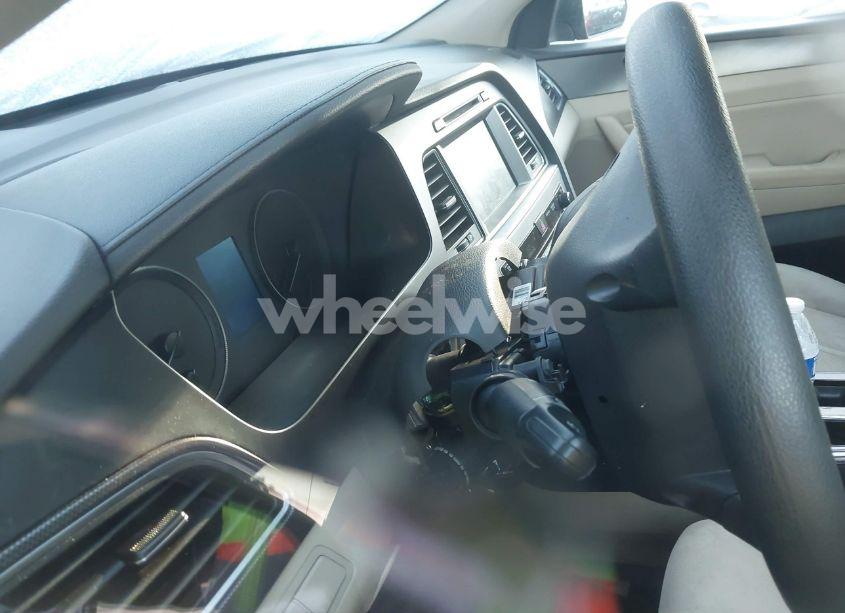 Photo 7 of 2017 Hyundai Sonata SPORT (VIN 5NPE34AF9HH463955)