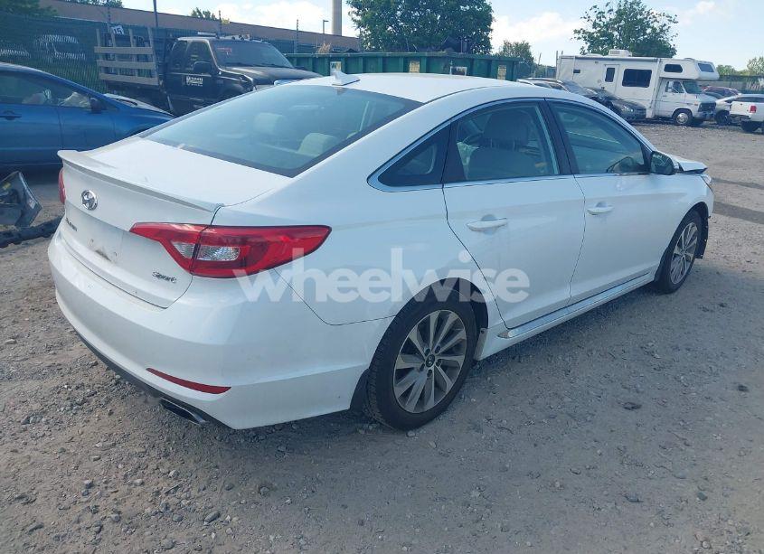 Photo 4 of 2017 Hyundai Sonata SPORT (VIN 5NPE34AF9HH466936)