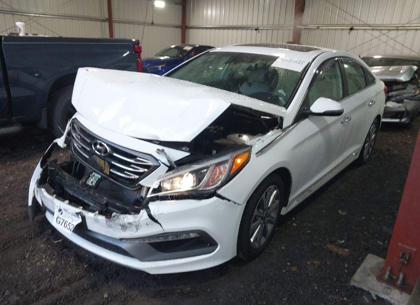 Photo 2 of 2017 Hyundai Sonata LIMITED (VIN 5NPE34AF9HH494882)