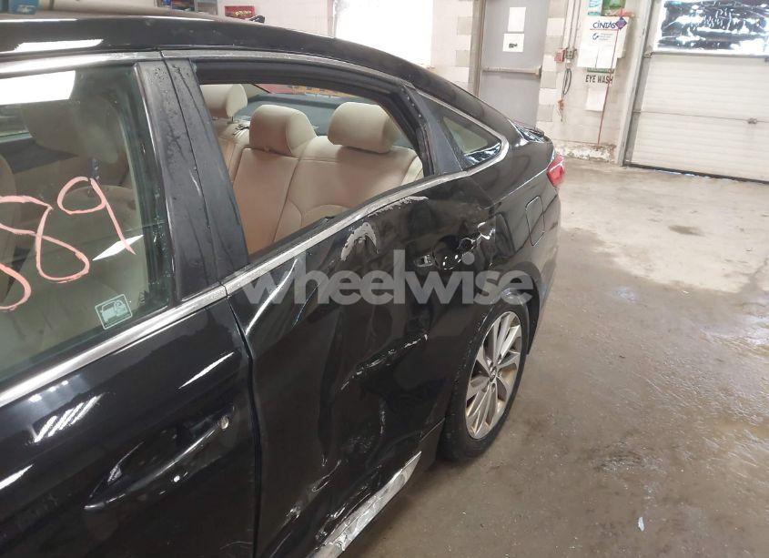 Photo 6 of 2017 Hyundai Sonata SPORT (VIN 5NPE34AF9HH554790)