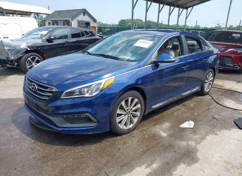 Photo 2 of 2017 Hyundai Sonata SPORT (VIN 5NPE34AF9HH556040)