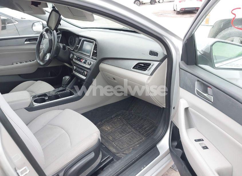 Photo 5 of 2018 Hyundai Sonata SEL (VIN 5NPE34AF9JH597029)