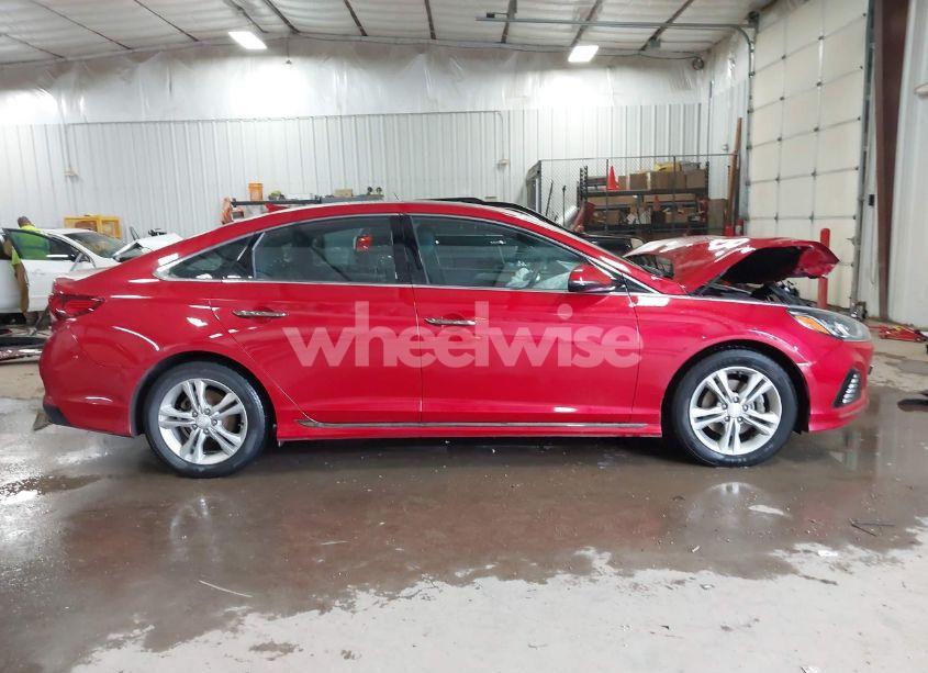 Photo 13 of 2018 Hyundai Sonata SPORT (VIN 5NPE34AF9JH599962)