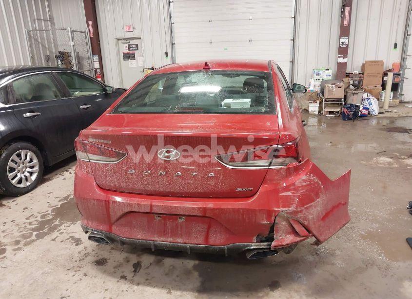 Photo 16 of 2018 Hyundai Sonata SPORT (VIN 5NPE34AF9JH635214)