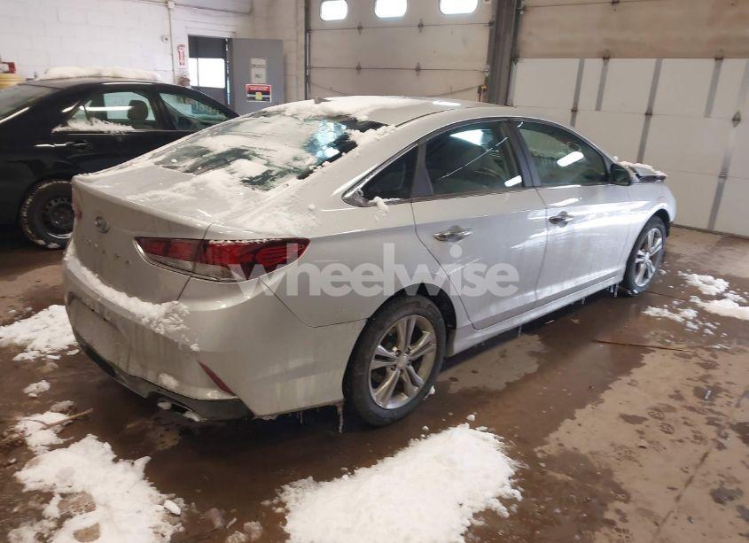 Photo 4 of 2018 Hyundai Sonata SEL (VIN 5NPE34AF9JH638470)