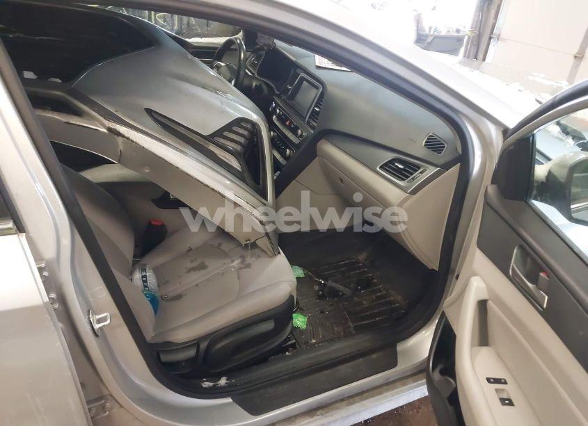 Photo 5 of 2018 Hyundai Sonata SEL (VIN 5NPE34AF9JH638470)