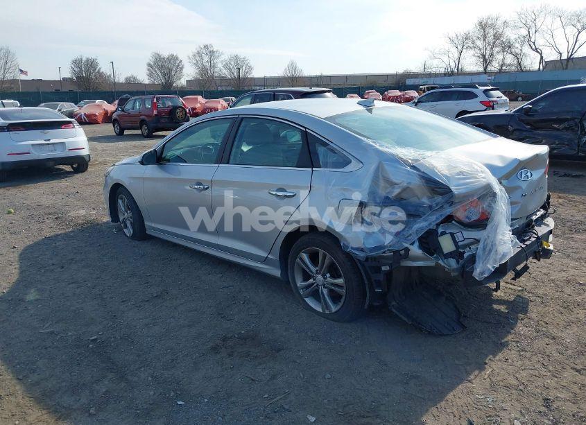 Photo 3 of 2019 Hyundai Sonata SEL (VIN 5NPE34AF9KH777242)