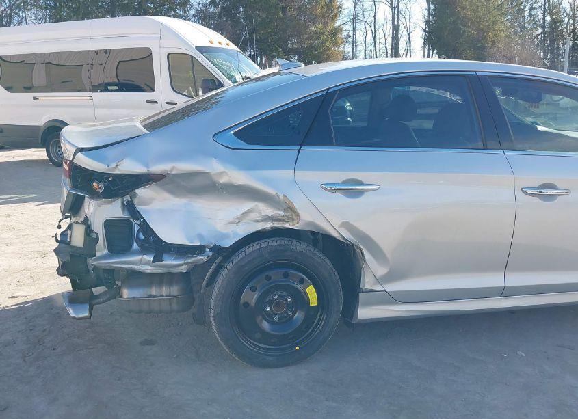 Photo 6 of 2019 Hyundai Sonata LIMITED (VIN 5NPE34AF9KH813737)