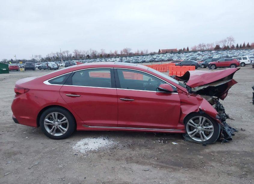 Photo 14 of 2019 Hyundai Sonata LIMITED/SEL/SPORT (VIN 5NPE34AF9KH820459)