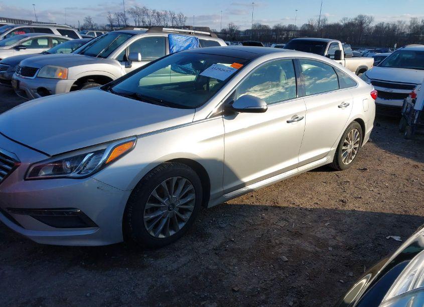 Photo 2 of 2015 Hyundai Sonata LIMITED (VIN 5NPE34AFXFH020193)