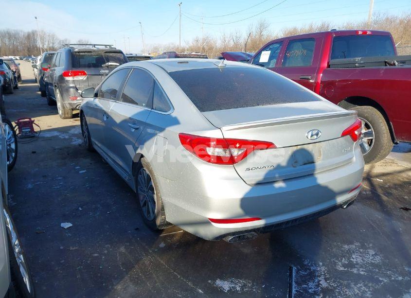 Photo 3 of 2015 Hyundai Sonata SPORT (VIN 5NPE34AFXFH022137)